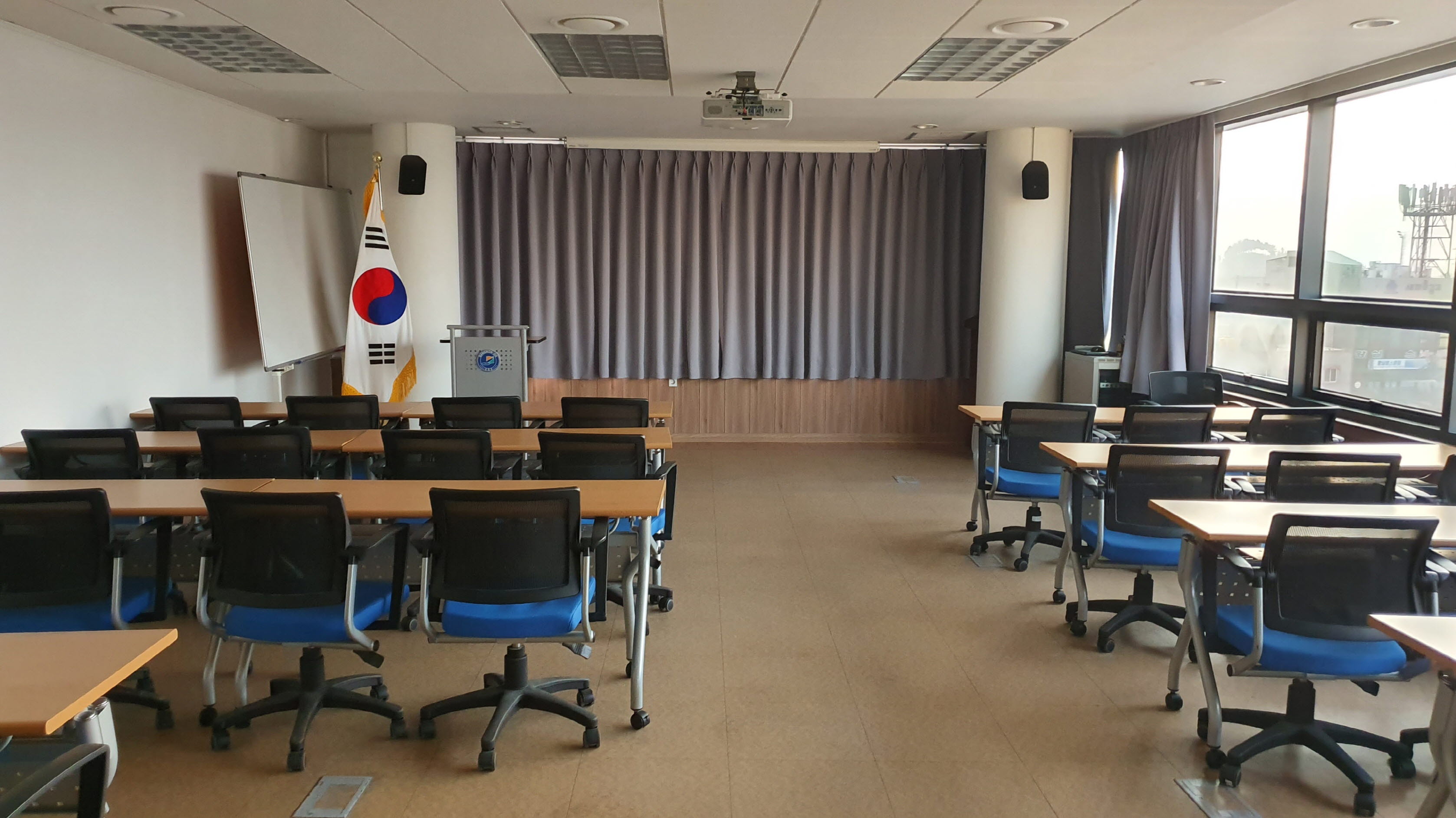 교육장