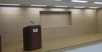 교육장